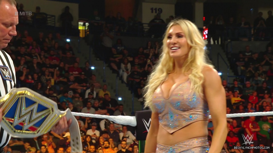 MITB_19_mp44313.jpg