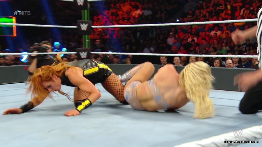MITB_19_mp44455.jpg