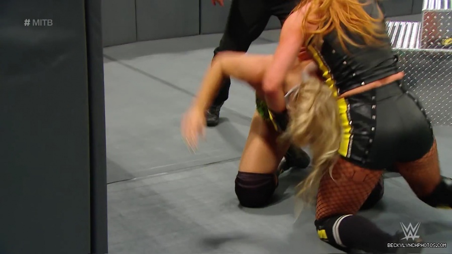 MITB_19_mp44823.jpg