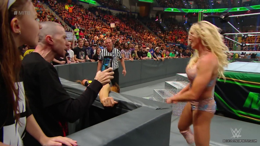 MITB_19_mp44836.jpg