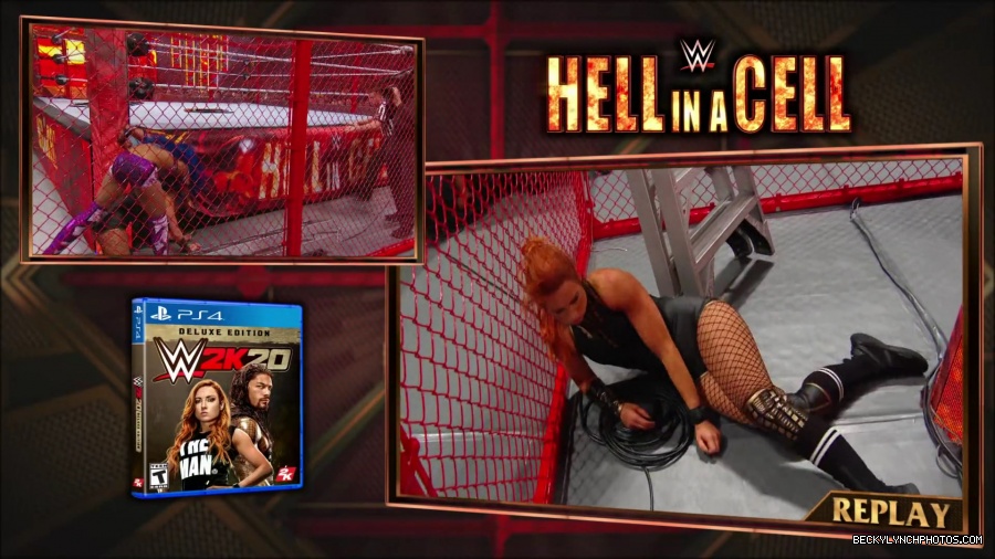 Hell_in_a_Cell_19_mp40680.jpg