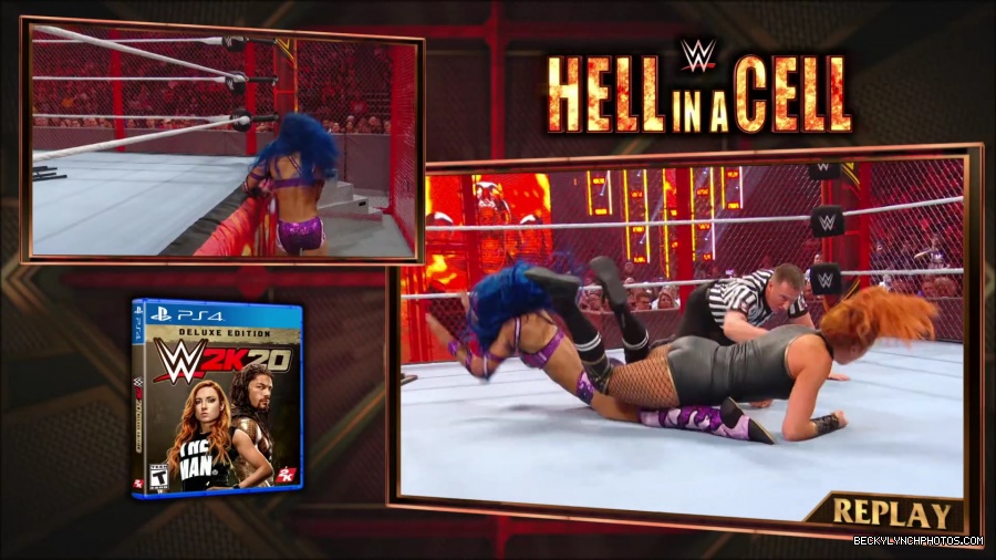 Hell_in_a_Cell_19_mp40853.jpg