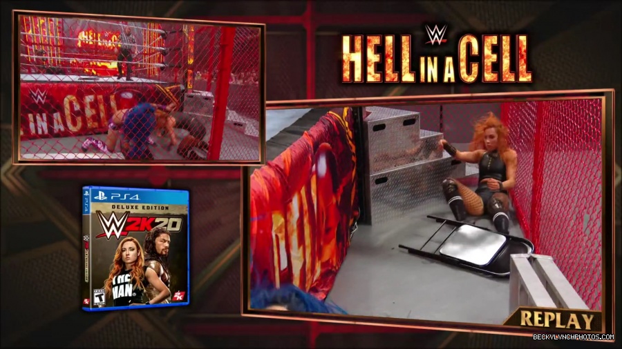 Hell_in_a_Cell_19_mp41479.jpg