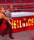 Hell_in_a_Cell_19_mp40265.jpg