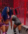 Hell_in_a_Cell_19_mp41125.jpg