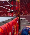 Hell_in_a_Cell_19_mp41486.jpg