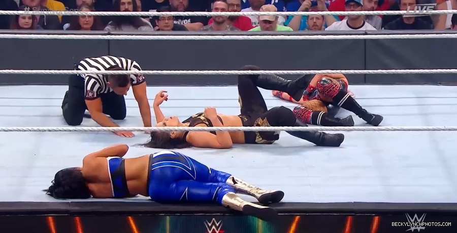 beckyppv20191124_Still1343.jpg