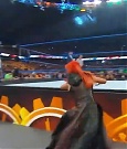 Becky20170521_Still035.jpg