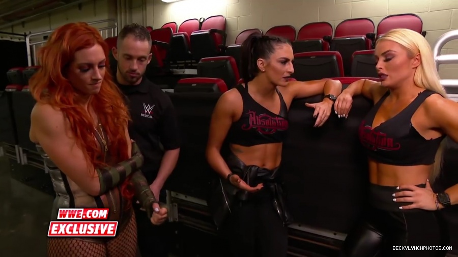 Mandy_Rose___Sonya_Deville_mock_Becky_Lynch__SmackDown_Exclusive2C_April_242C_2018_mp41907.jpg