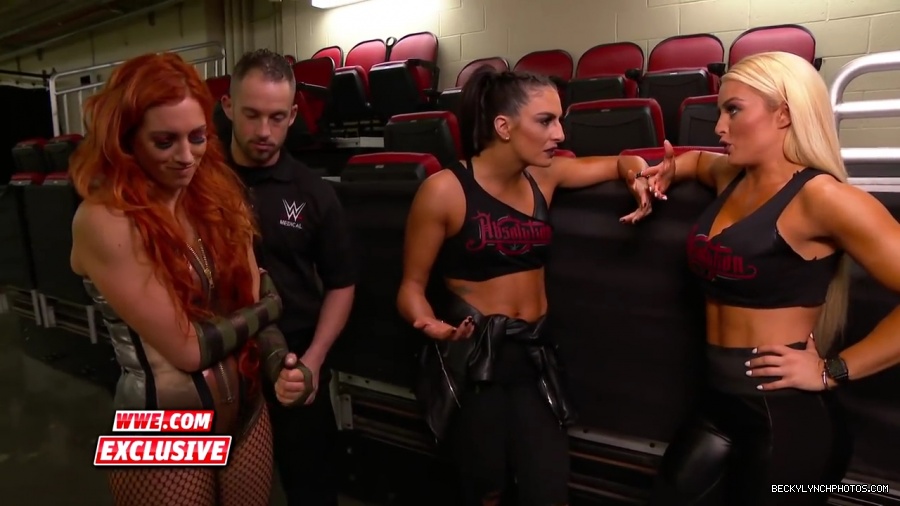 Mandy_Rose___Sonya_Deville_mock_Becky_Lynch__SmackDown_Exclusive2C_April_242C_2018_mp41909.jpg