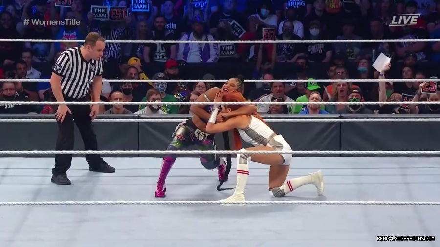 Bianca_and_Sasha_ER_mp43911.jpg