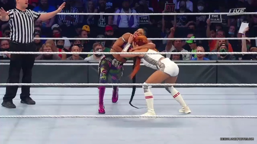 Bianca_and_Sasha_ER_mp43915.jpg