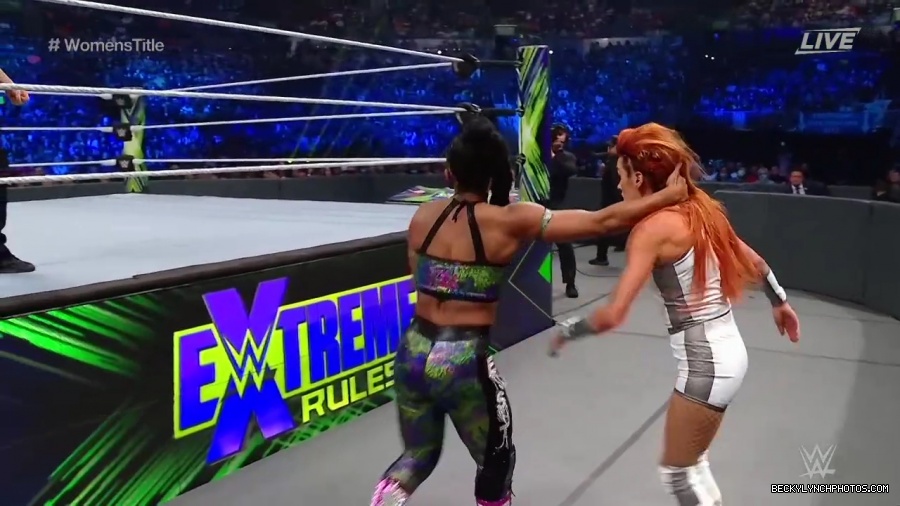 Bianca_and_Sasha_ER_mp44073.jpg