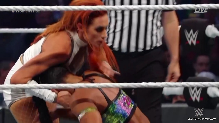 Bianca_and_Sasha_ER_mp44142.jpg