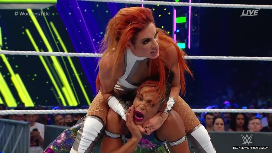 Bianca_and_Sasha_ER_mp44284.jpg