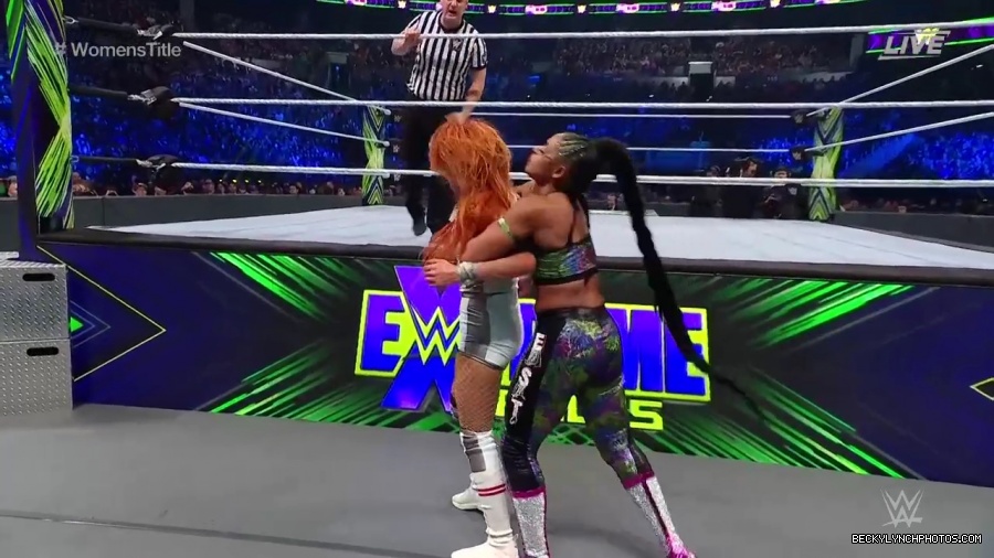 Bianca_and_Sasha_ER_mp44599.jpg