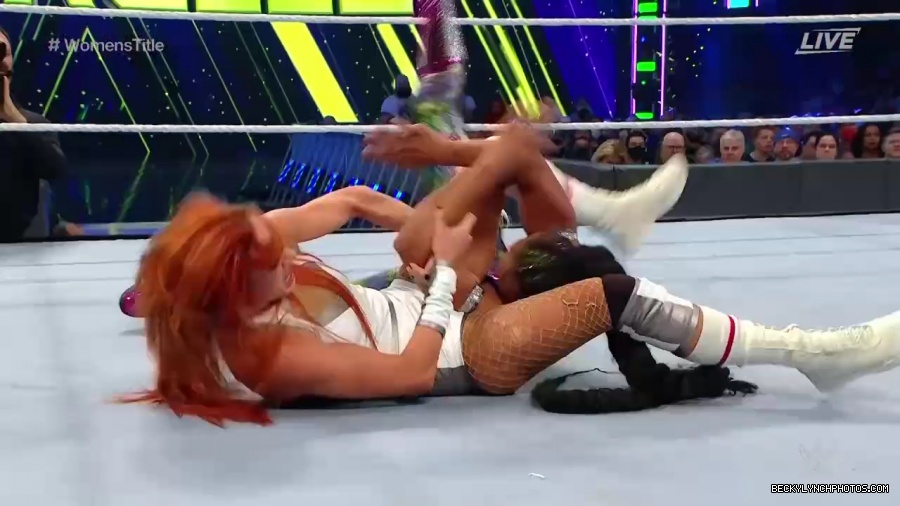 Bianca_and_Sasha_ER_mp44730.jpg