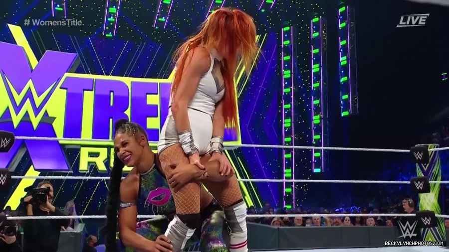 Bianca_and_Sasha_ER_mp44849.jpg