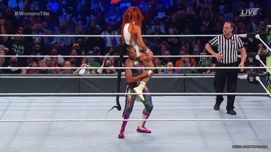 Bianca_and_Sasha_ER_mp44851.jpg