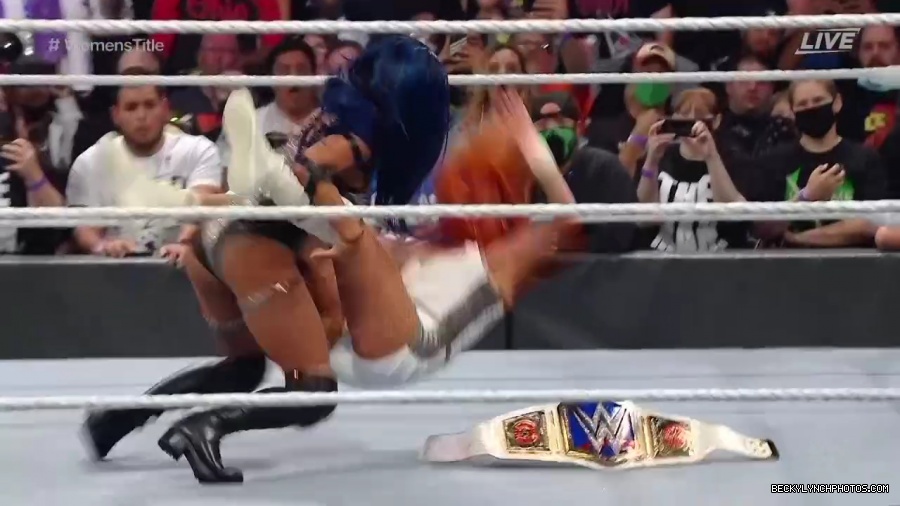 Bianca_and_Sasha_ER_mp44915.jpg