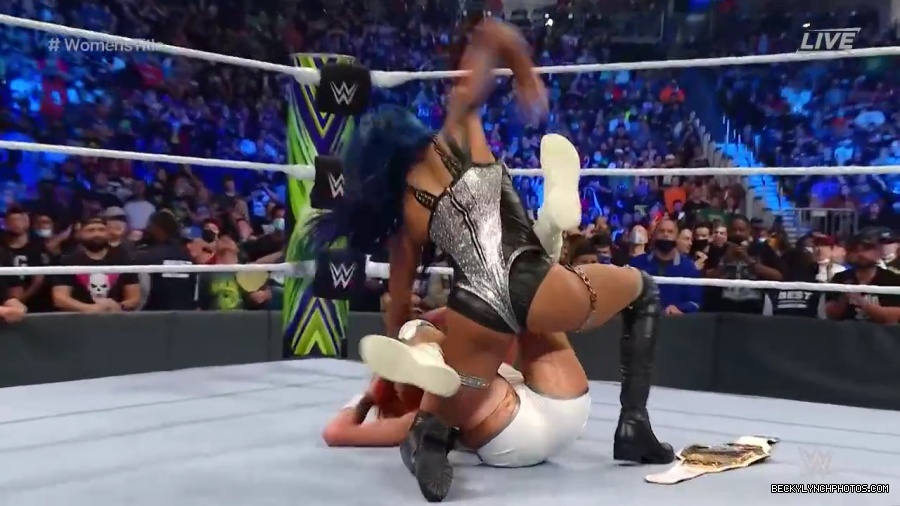 Bianca_and_Sasha_ER_mp44918.jpg