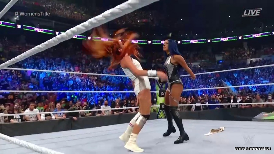 Bianca_and_Sasha_ER_mp44932.jpg
