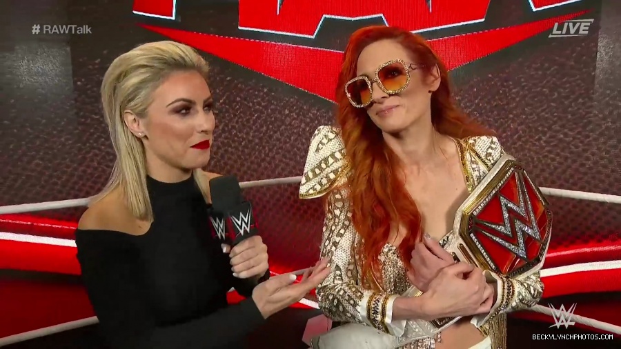 WWE_Raw_Talk_2021_11_01_1080p_WEB_h264-HEEL_mp40711.jpg