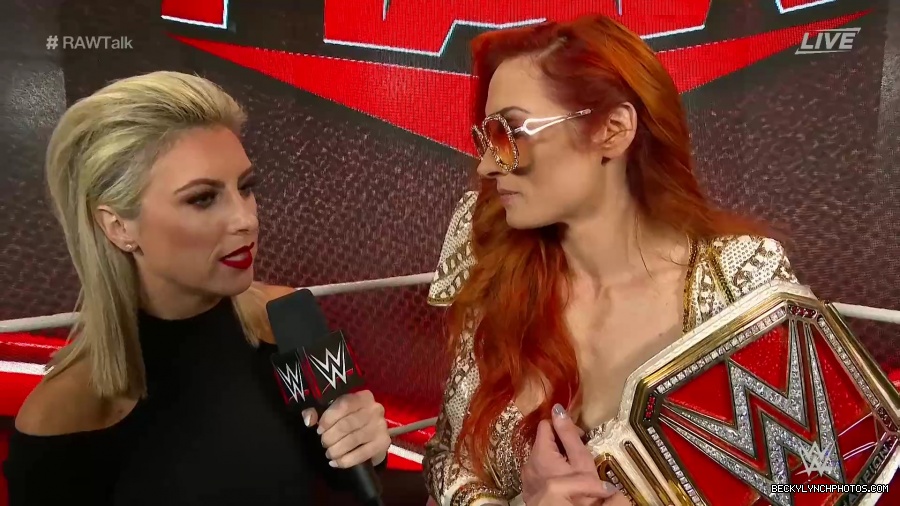 WWE_Raw_Talk_2021_11_01_1080p_WEB_h264-HEEL_mp40726.jpg