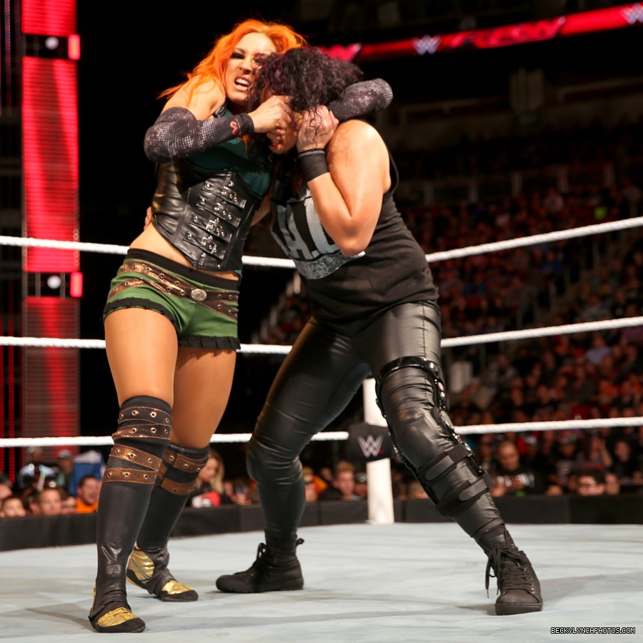 142_RAW_02082016hmm_0035--5204e0e24ba509a4ff6bcff7a92b1ec7.jpg