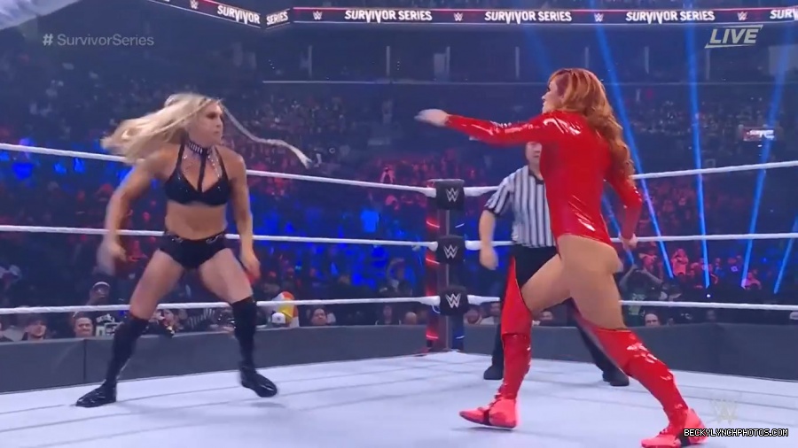 SURVIVOR_SERIES_2021_NOV__212C_2021_-_Becky_vs_Charlotte_0439.jpg