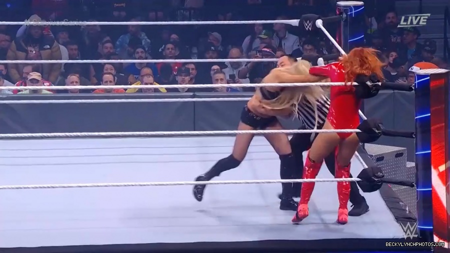 SURVIVOR_SERIES_2021_NOV__212C_2021_-_Becky_vs_Charlotte_0455.jpg