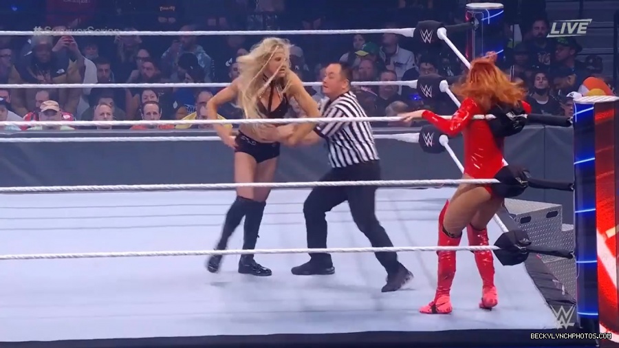 SURVIVOR_SERIES_2021_NOV__212C_2021_-_Becky_vs_Charlotte_0457.jpg