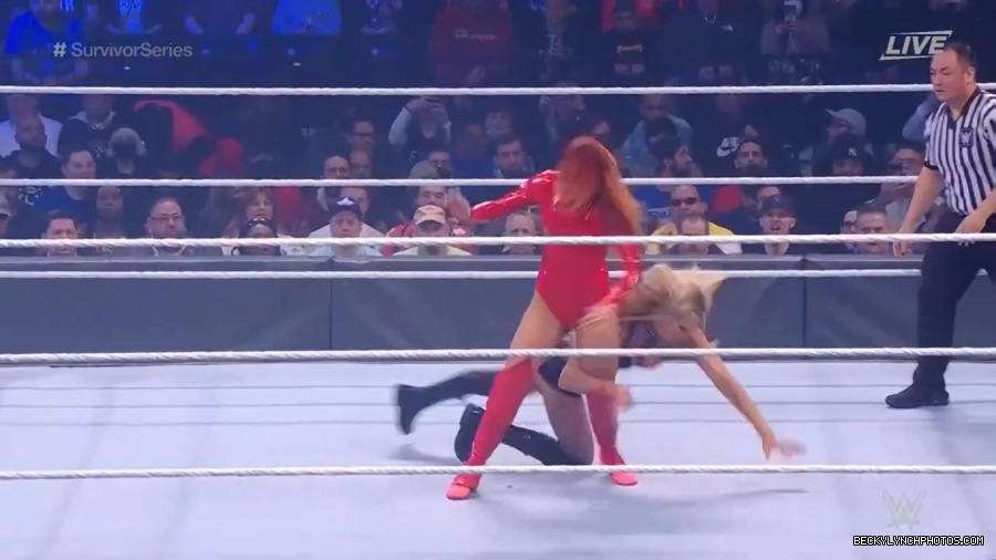 SURVIVOR_SERIES_2021_NOV__212C_2021_-_Becky_vs_Charlotte_0469.jpg