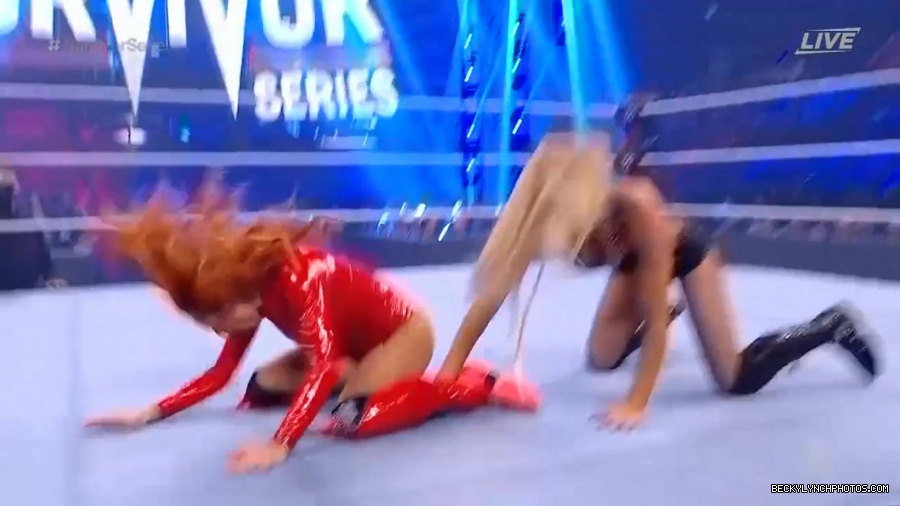 SURVIVOR_SERIES_2021_NOV__212C_2021_-_Becky_vs_Charlotte_0470.jpg