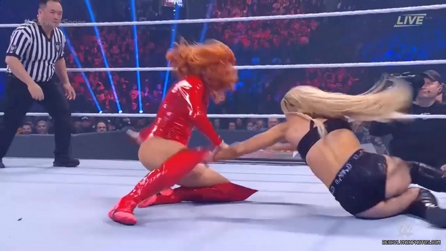 SURVIVOR_SERIES_2021_NOV__212C_2021_-_Becky_vs_Charlotte_0478.jpg