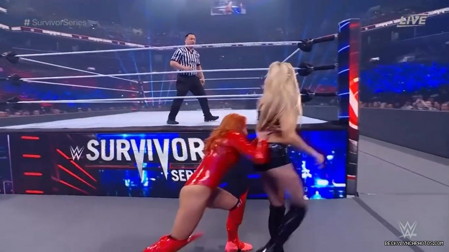 SURVIVOR_SERIES_2021_NOV__212C_2021_-_Becky_vs_Charlotte_0575.jpg