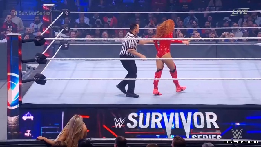 SURVIVOR_SERIES_2021_NOV__212C_2021_-_Becky_vs_Charlotte_0598.jpg