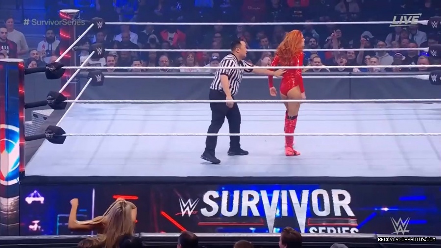 SURVIVOR_SERIES_2021_NOV__212C_2021_-_Becky_vs_Charlotte_0599.jpg