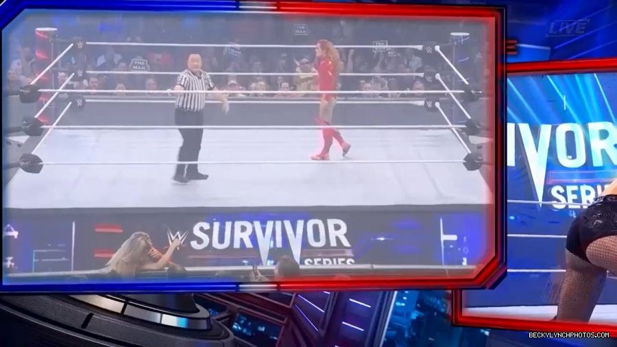 SURVIVOR_SERIES_2021_NOV__212C_2021_-_Becky_vs_Charlotte_0606.jpg