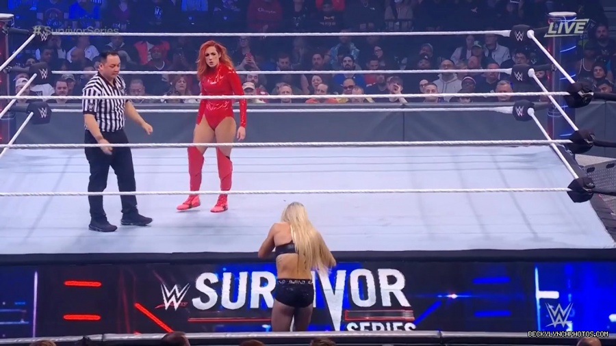 SURVIVOR_SERIES_2021_NOV__212C_2021_-_Becky_vs_Charlotte_0635.jpg