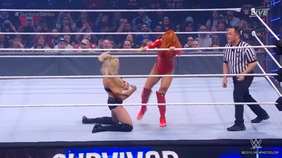 SURVIVOR_SERIES_2021_NOV__212C_2021_-_Becky_vs_Charlotte_0647.jpg