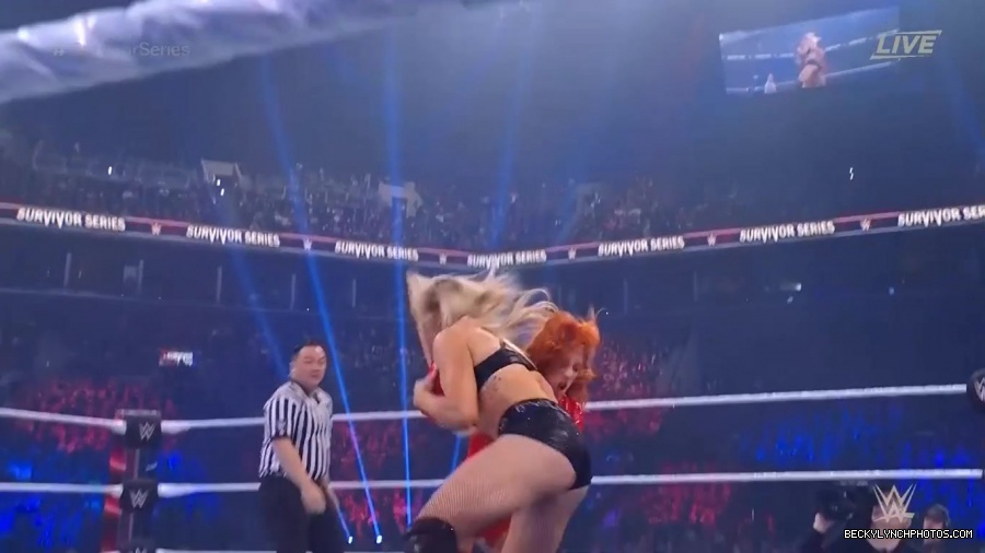 SURVIVOR_SERIES_2021_NOV__212C_2021_-_Becky_vs_Charlotte_0666.jpg
