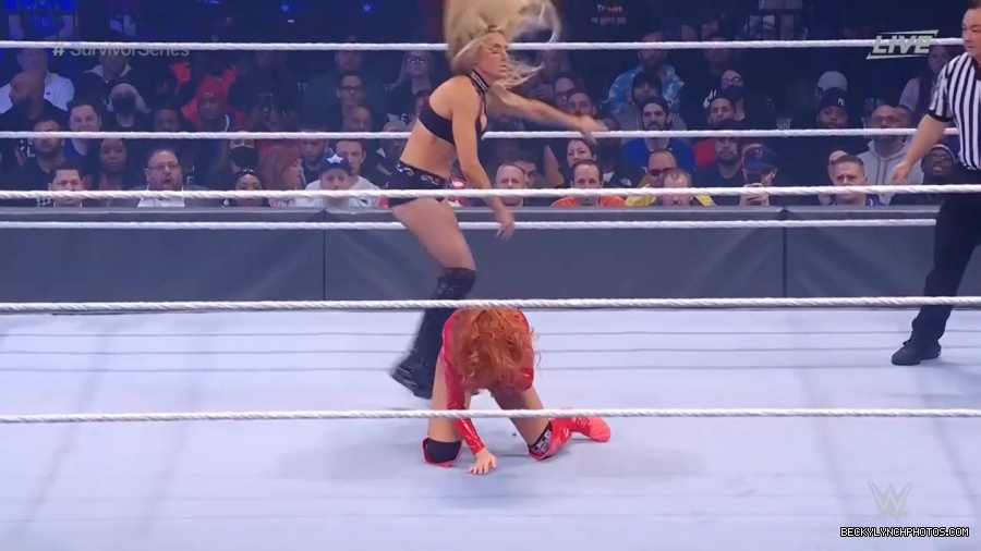 SURVIVOR_SERIES_2021_NOV__212C_2021_-_Becky_vs_Charlotte_0678.jpg