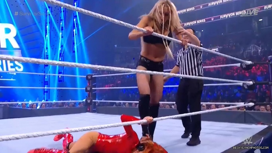 SURVIVOR_SERIES_2021_NOV__212C_2021_-_Becky_vs_Charlotte_0751.jpg