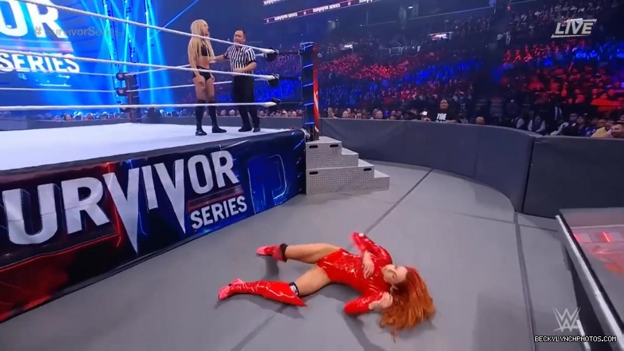 SURVIVOR_SERIES_2021_NOV__212C_2021_-_Becky_vs_Charlotte_0827.jpg