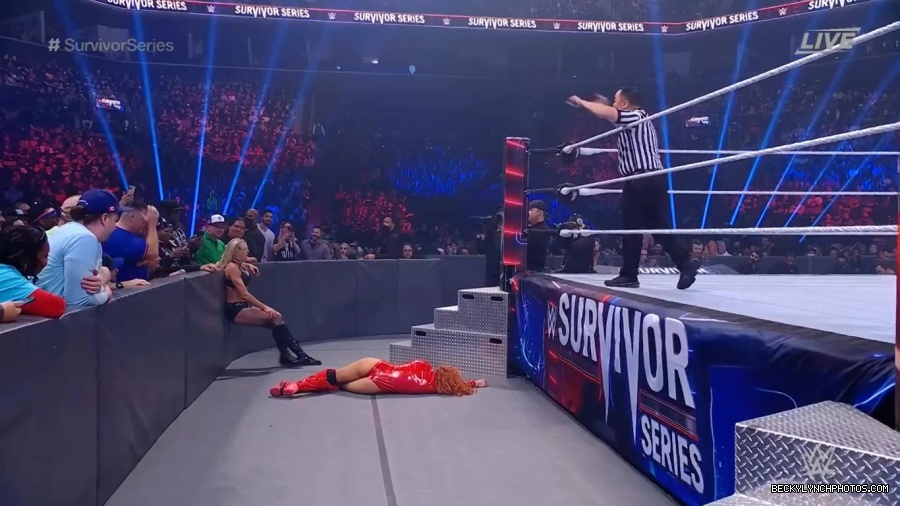 SURVIVOR_SERIES_2021_NOV__212C_2021_-_Becky_vs_Charlotte_0961.jpg