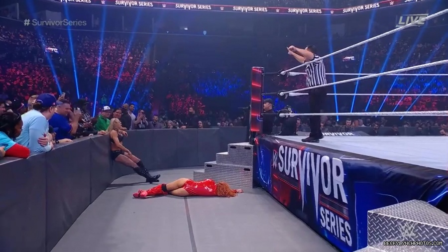 SURVIVOR_SERIES_2021_NOV__212C_2021_-_Becky_vs_Charlotte_0962.jpg