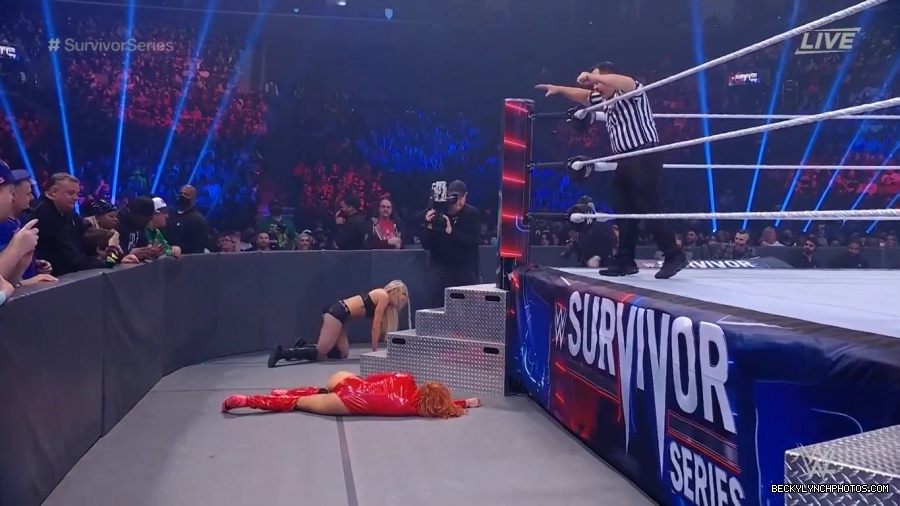 SURVIVOR_SERIES_2021_NOV__212C_2021_-_Becky_vs_Charlotte_0983.jpg