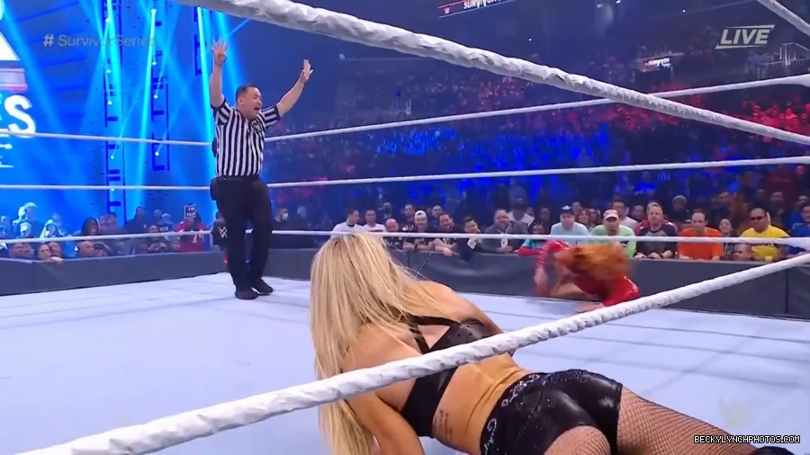 SURVIVOR_SERIES_2021_NOV__212C_2021_-_Becky_vs_Charlotte_1008.jpg