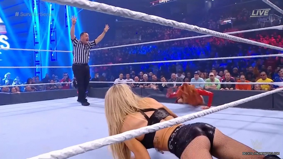 SURVIVOR_SERIES_2021_NOV__212C_2021_-_Becky_vs_Charlotte_1009.jpg